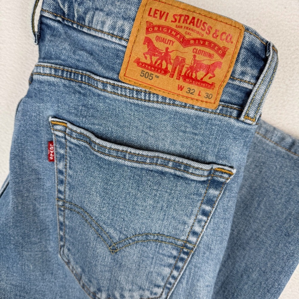 Levi's 505 Regular Fit Jeans Mens 32x30 Blue Denim Stretch Straight Leg